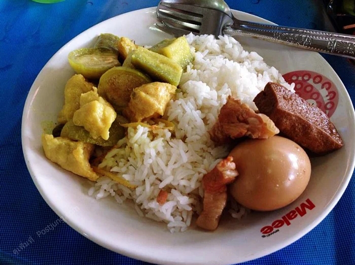 ร้านข้าวแกง